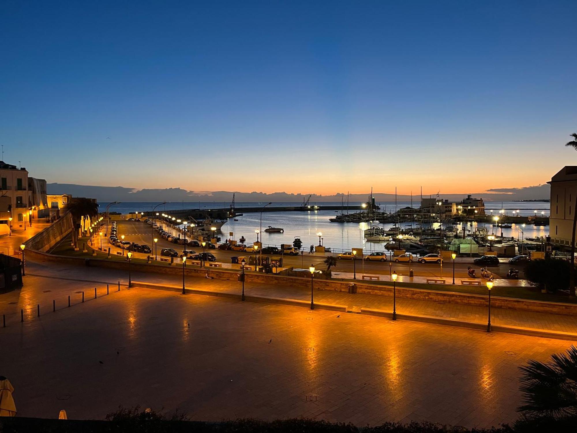 Una Finestra Sul Mare Bari Chambre photo