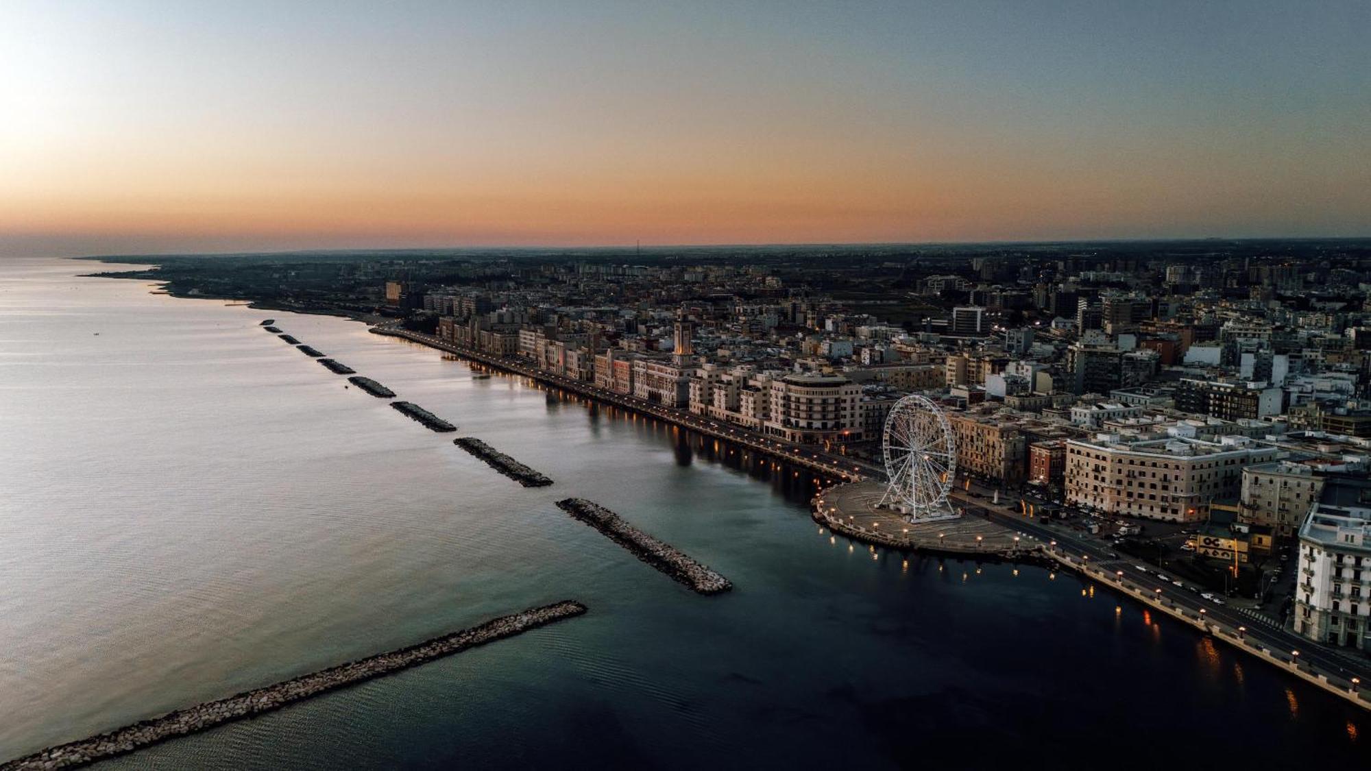 Una Finestra Sul Mare Bari Extérieur photo